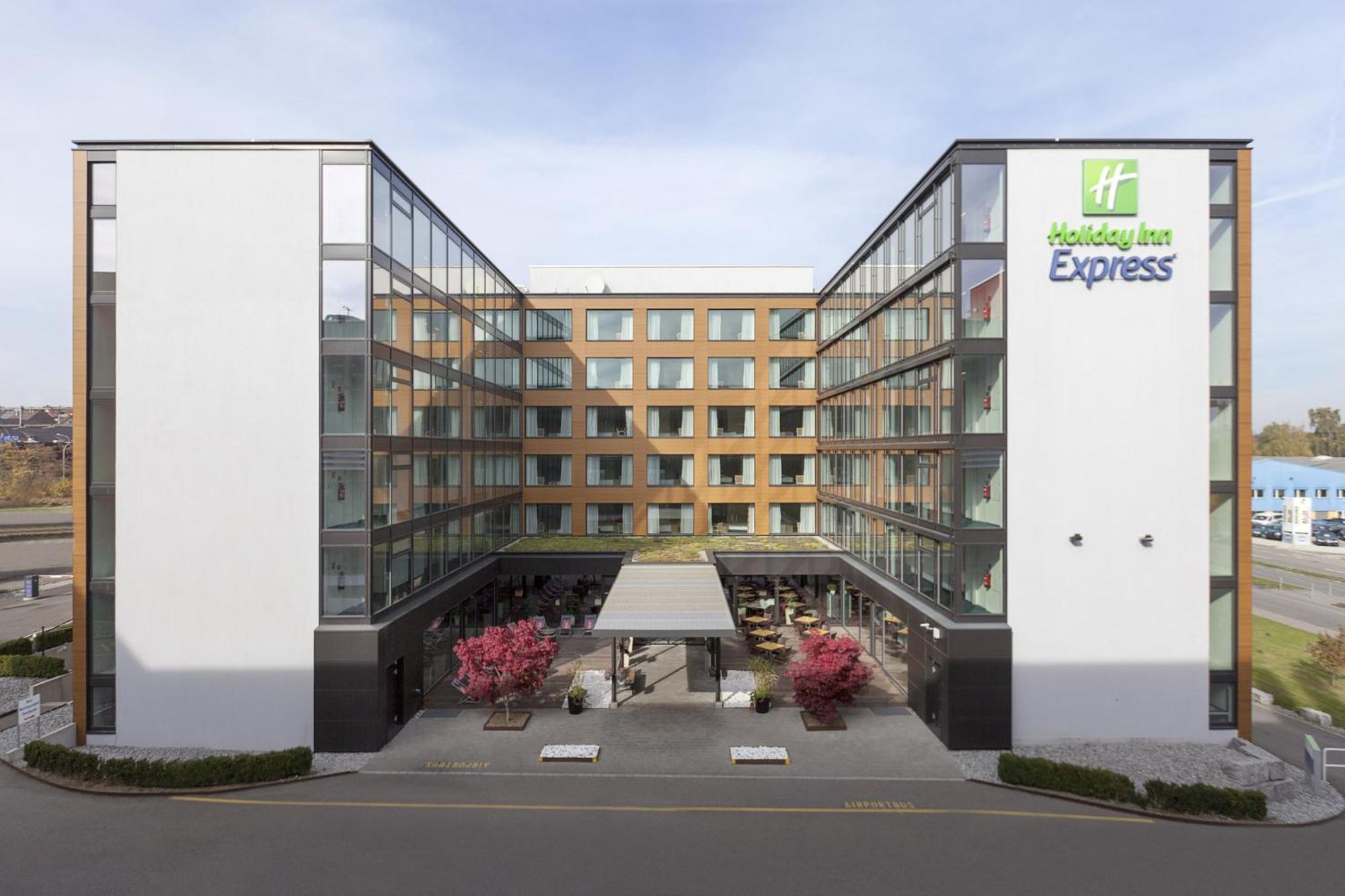 Express Zuerich Airport By Ihg Hotel