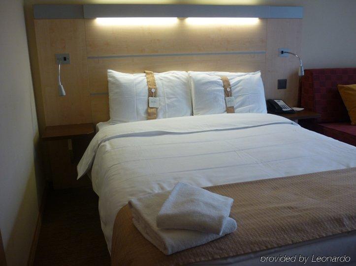 Hotel Express Zuerich Airport By Ihg