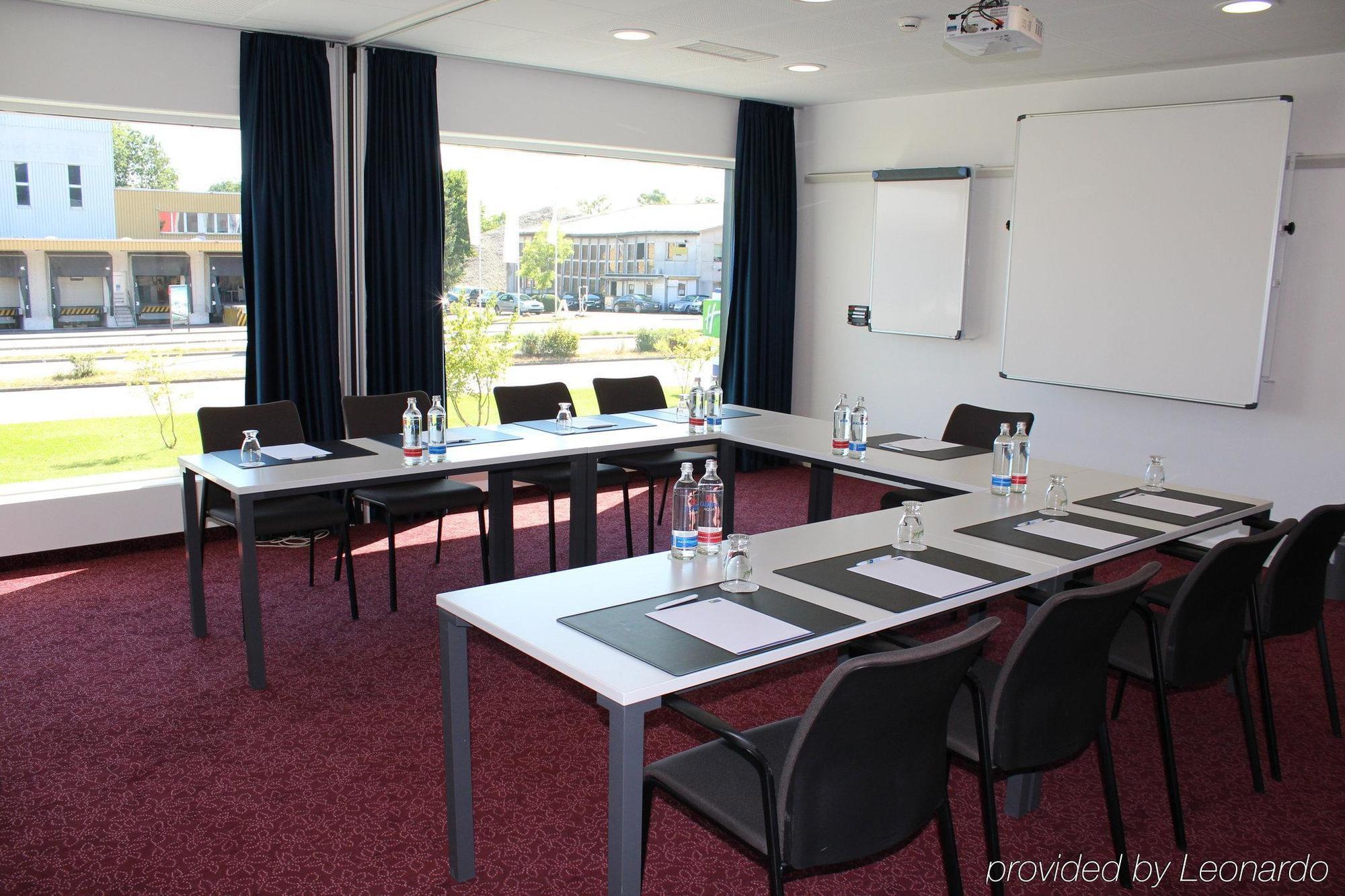 Hotel Express Zuerich Airport By Ihg 3*